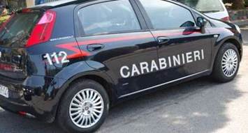 http://www.ilmattino.it/MsgrNews/MED/20140909_auto-carabinieri.jpg