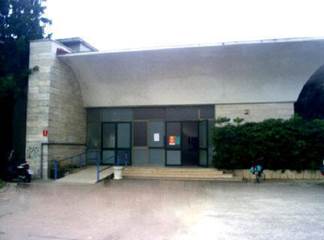 http://www.caleno24ore.it/wordpress/wp-content/uploads/2013/02/Calvi-scuola.jpg